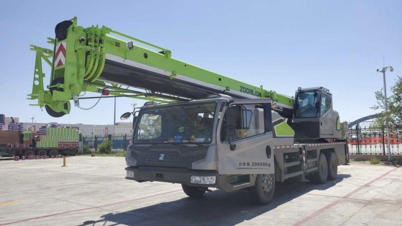 Zoomlion 25 Ton 5 Section Boom Crane Qy25V552 in Uganda